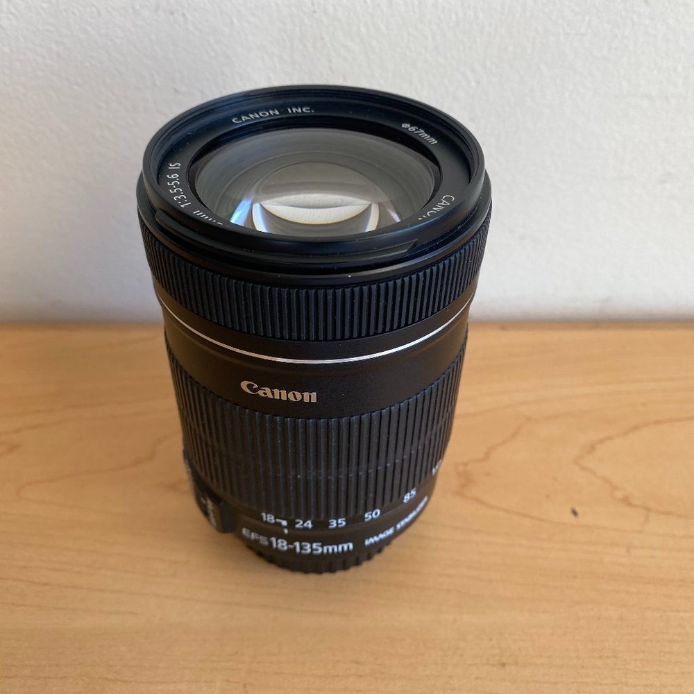 Canon EF-S 18-135mm f/3.5-5.6 lens